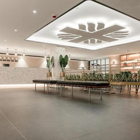 Hotel Caritas Oswald Cheung International House à Hong Kong Extérieur photo