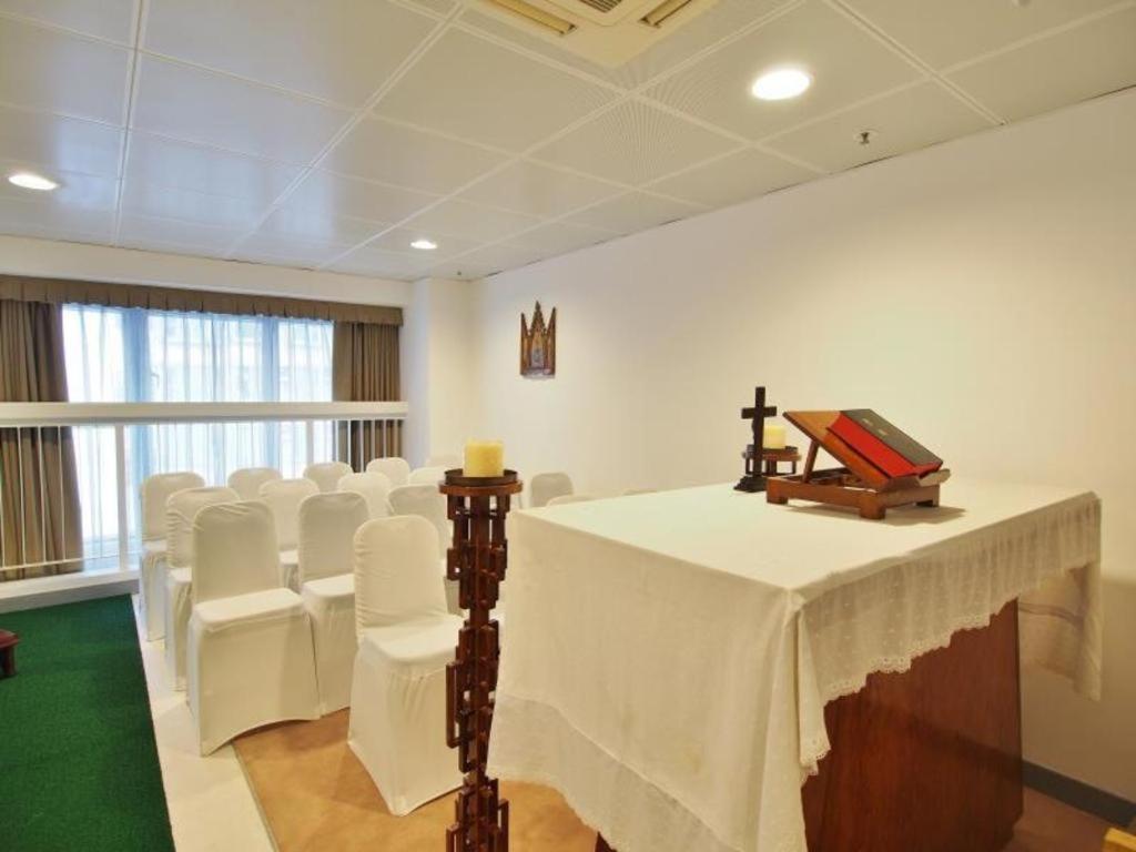 Hotel Caritas Oswald Cheung International House à Hong Kong Extérieur photo