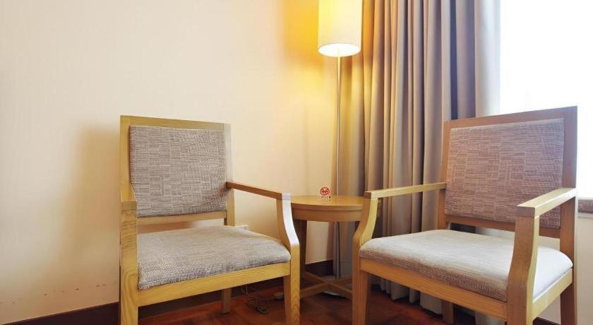 Hotel Caritas Oswald Cheung International House à Hong Kong Extérieur photo