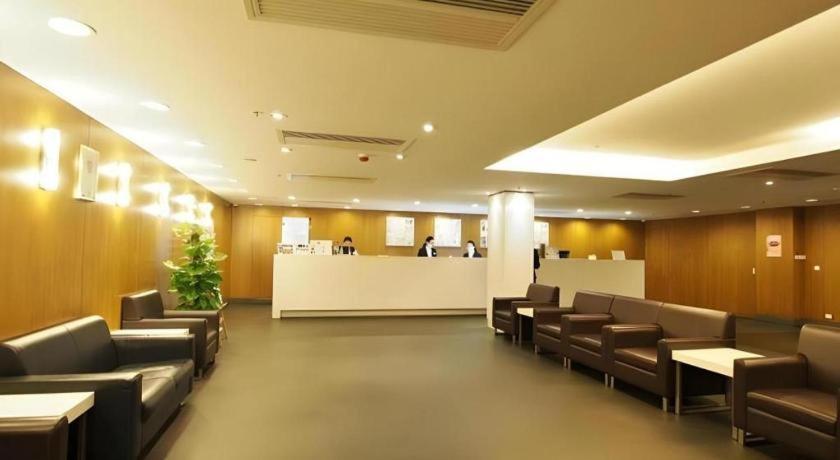 Hotel Caritas Oswald Cheung International House à Hong Kong Extérieur photo