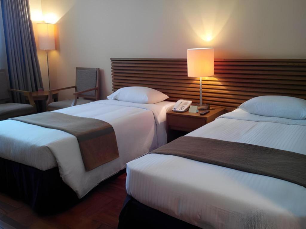 Hotel Caritas Oswald Cheung International House à Hong Kong Extérieur photo
