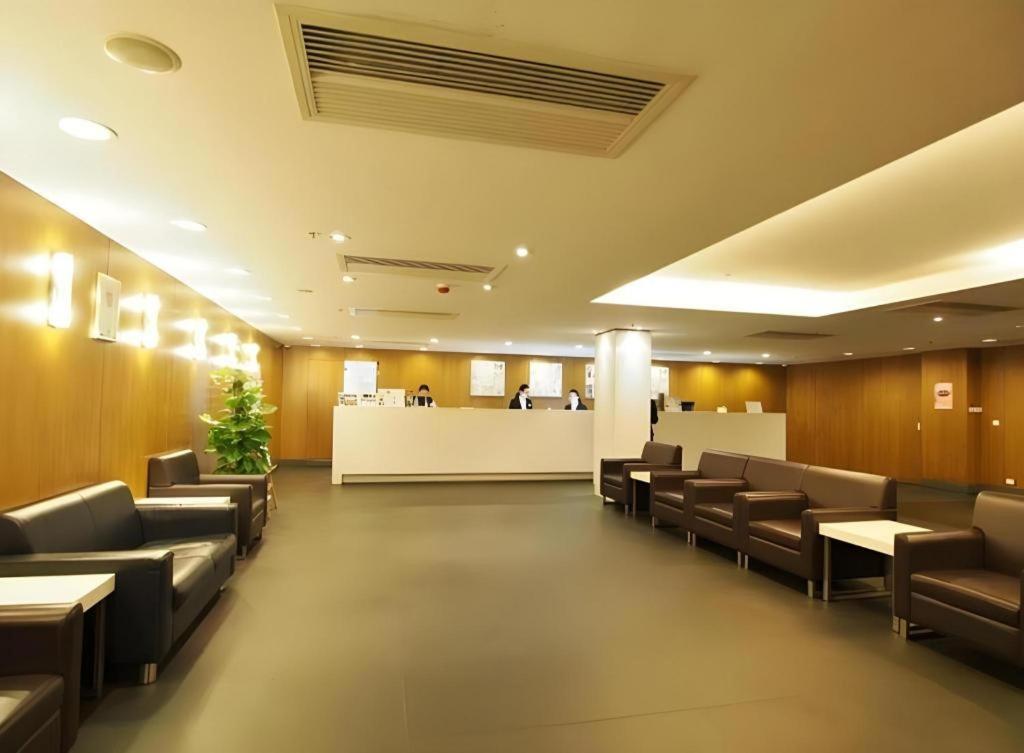 Hotel Caritas Oswald Cheung International House à Hong Kong Extérieur photo